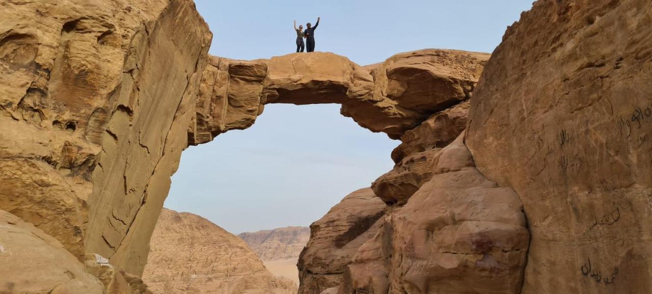 Star Guide Luxury Camp Hotel Wadi Rum Buitenkant foto