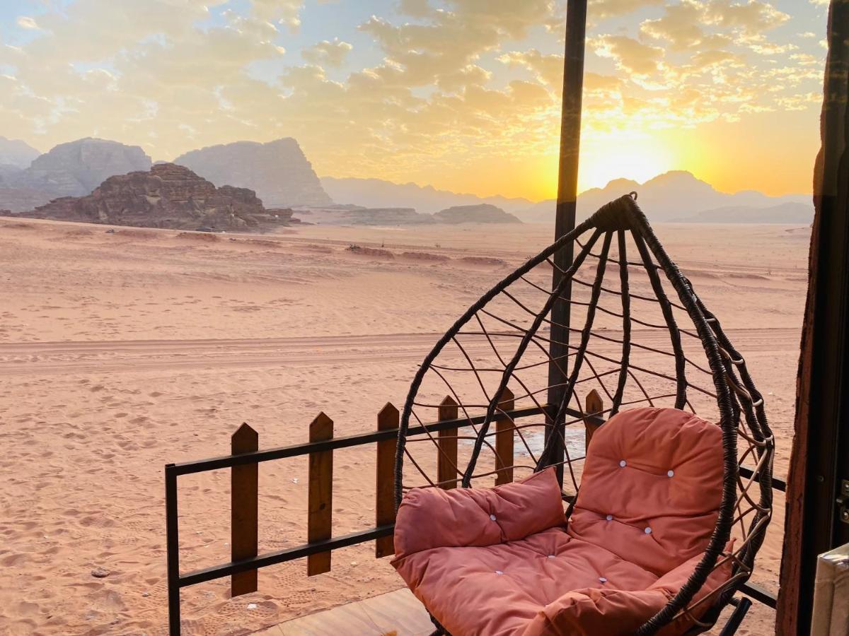 Star Guide Luxury Camp Hotel Wadi Rum Buitenkant foto