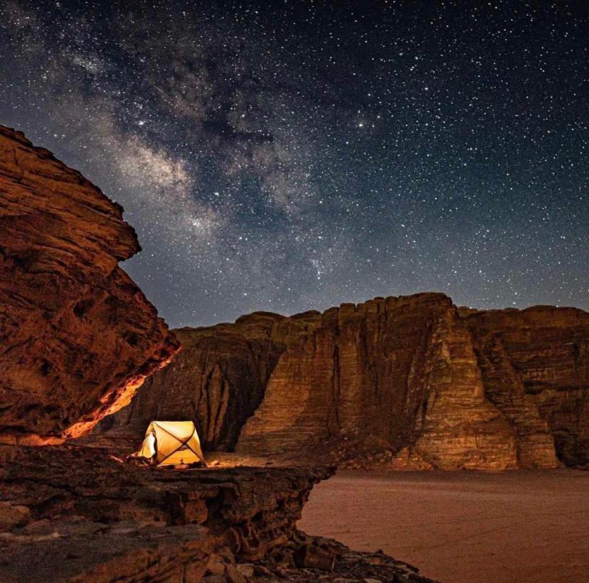 Star Guide Luxury Camp Hotel Wadi Rum Buitenkant foto